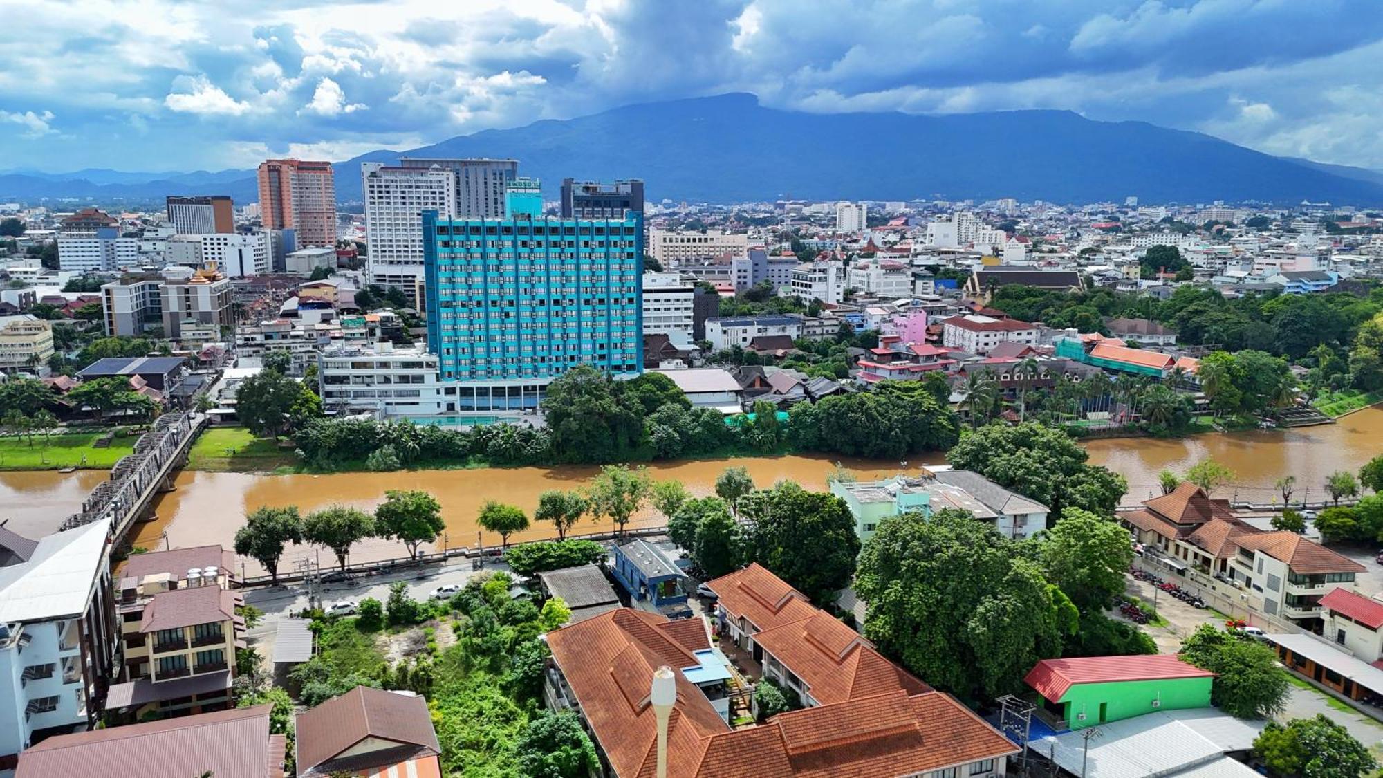 La Seine City Resort, Chiang Mai Exterior photo